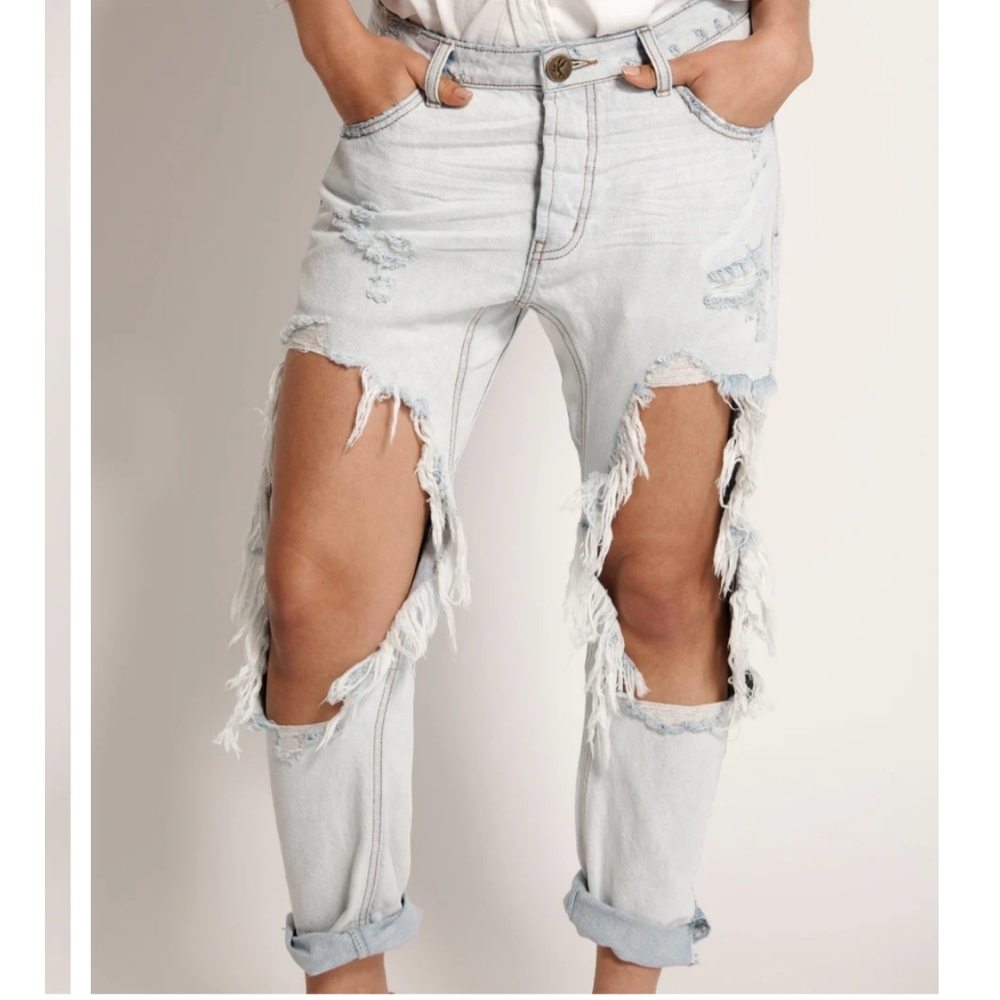 NWT One Teaspoon BRANDO SAINTS BOYFRIEND Ripped Jeans Sz 29 Distressed Trashed